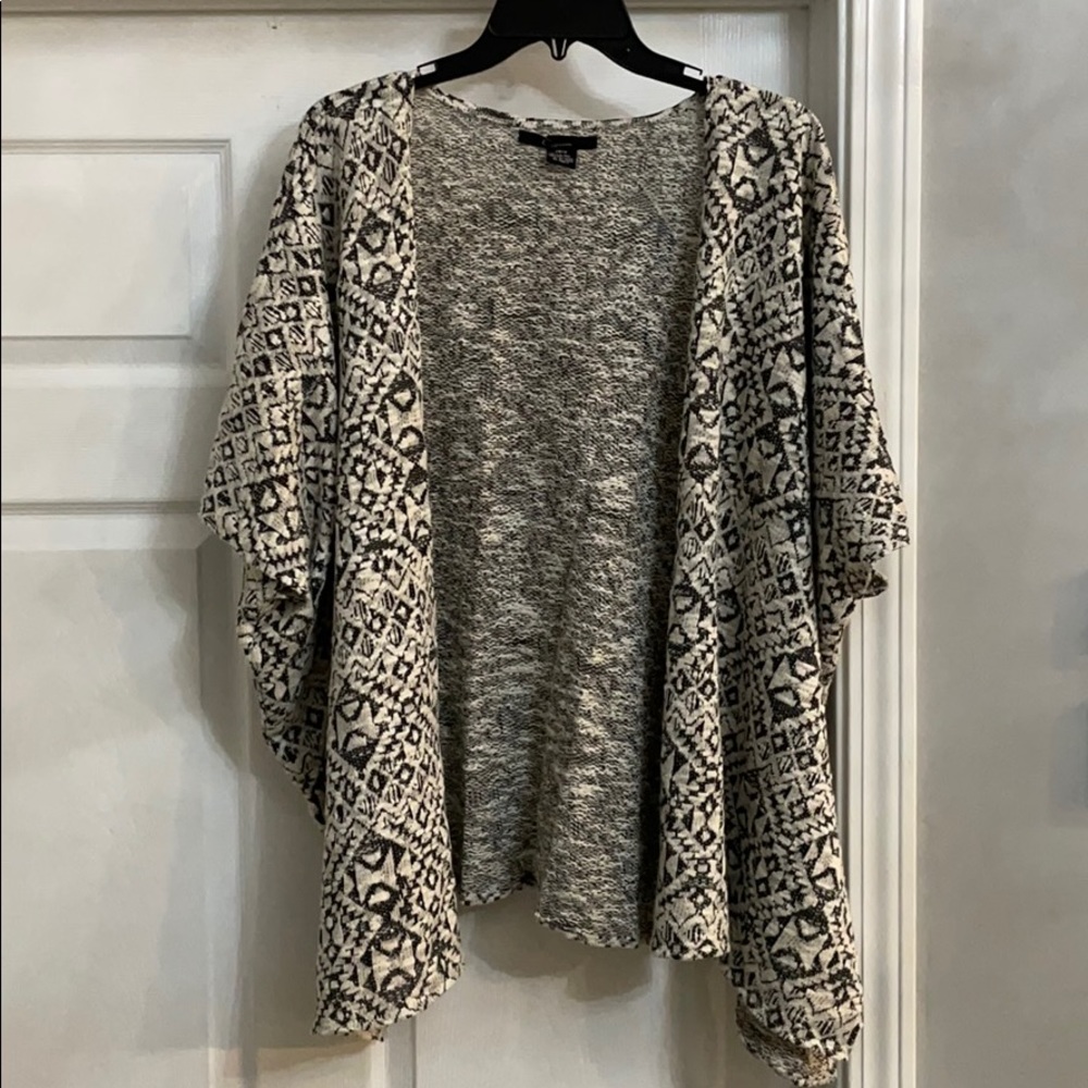 Short Sleeve Open Kimono Jacket